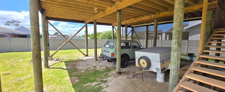 2 Bedroom Property for Sale in Franskraal Western Cape